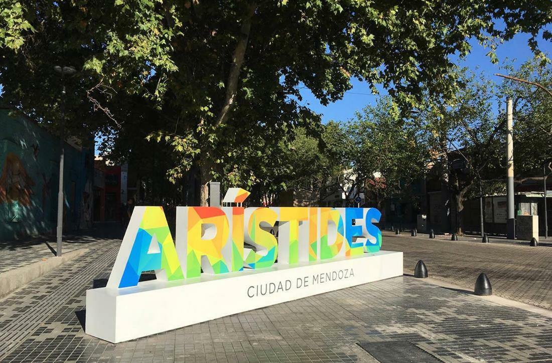 Appartamento Cabral - Departamento En La Mejor Zona De Mendoza Esterno foto